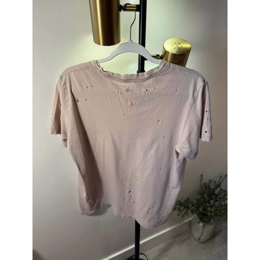Alo Yoga tee distressed‎ tan crewneck lightweight grunge breathable neutral med